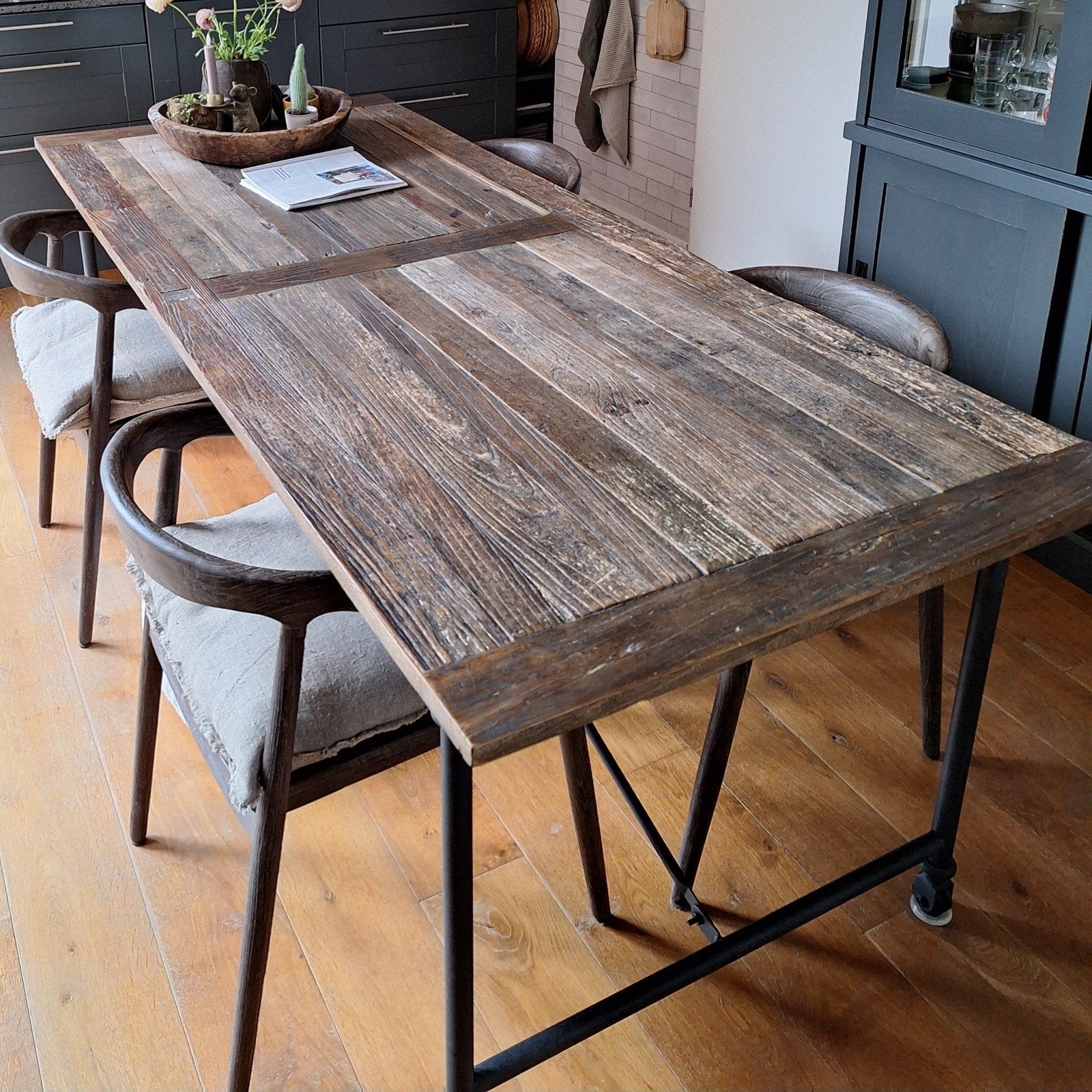 Eettafel Riviera Maison "Brooklyn", Ophalen, 200 cm of meer, 50 tot 100 cm, Zo goed als nieuw