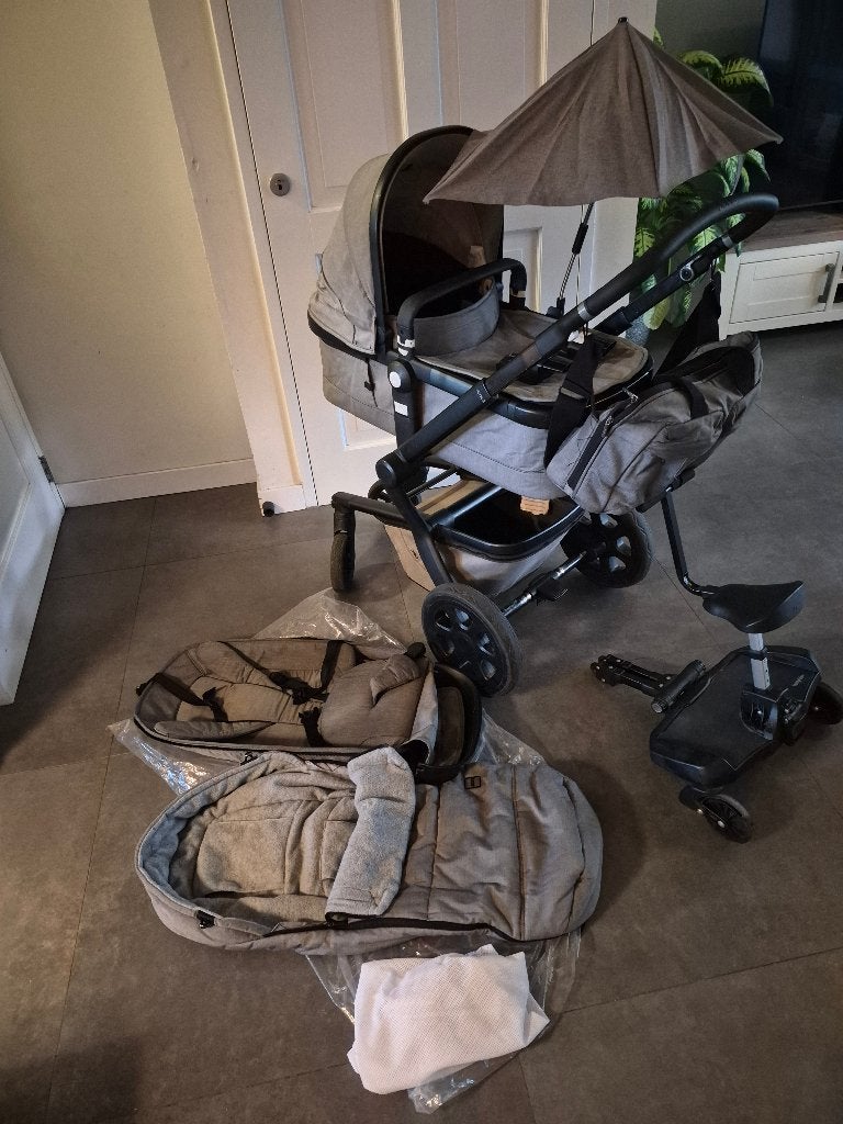 Joolz day 3 kinderwagen, Gebruikt, Combiwagen, Met reiswieg, Ophalen