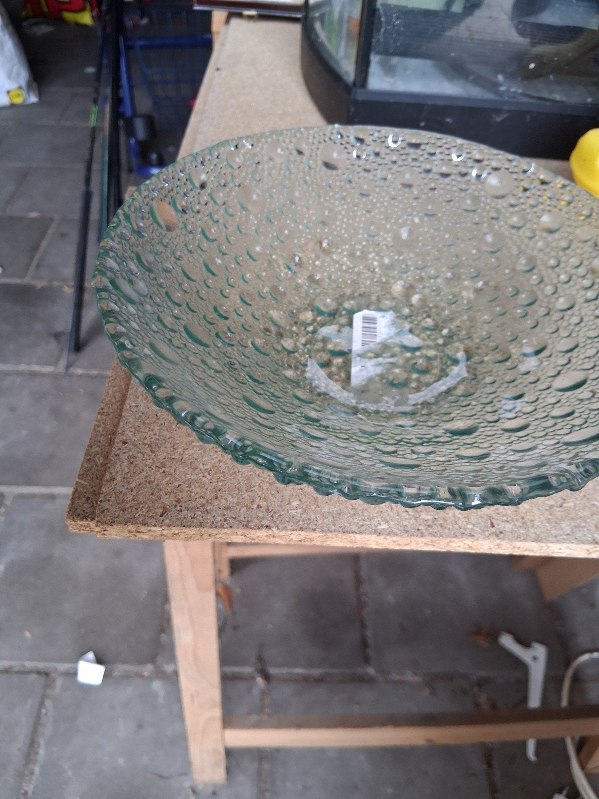 Leuke glazen schaal met bubbelpatroon, Antiek en Kunst, Antiek | Schalen, Ophalen of Verzenden