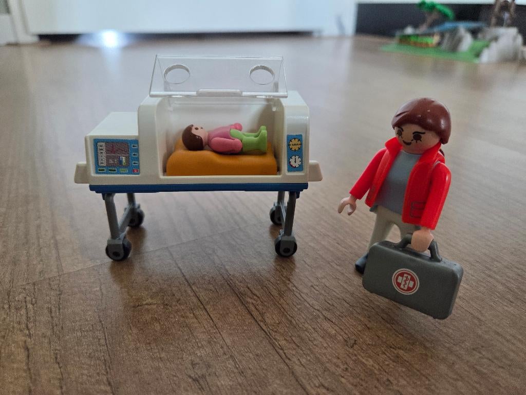 4225 playmobil couveuse, Ophalen of Verzenden, Gebruikt, Complete set