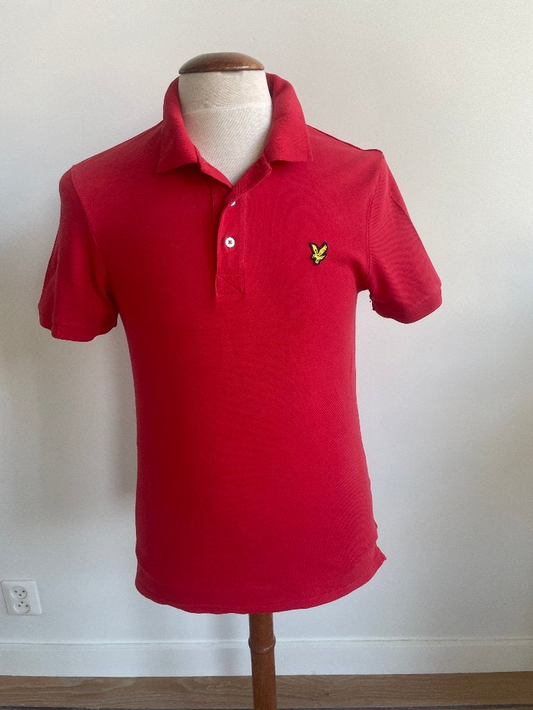 Lyle & Scott: Rood polo-shirt met korte mouw. Maat M, Maat 48/50 (M), Ophalen of Verzenden, Zo goed als nieuw, Lyle & Scott