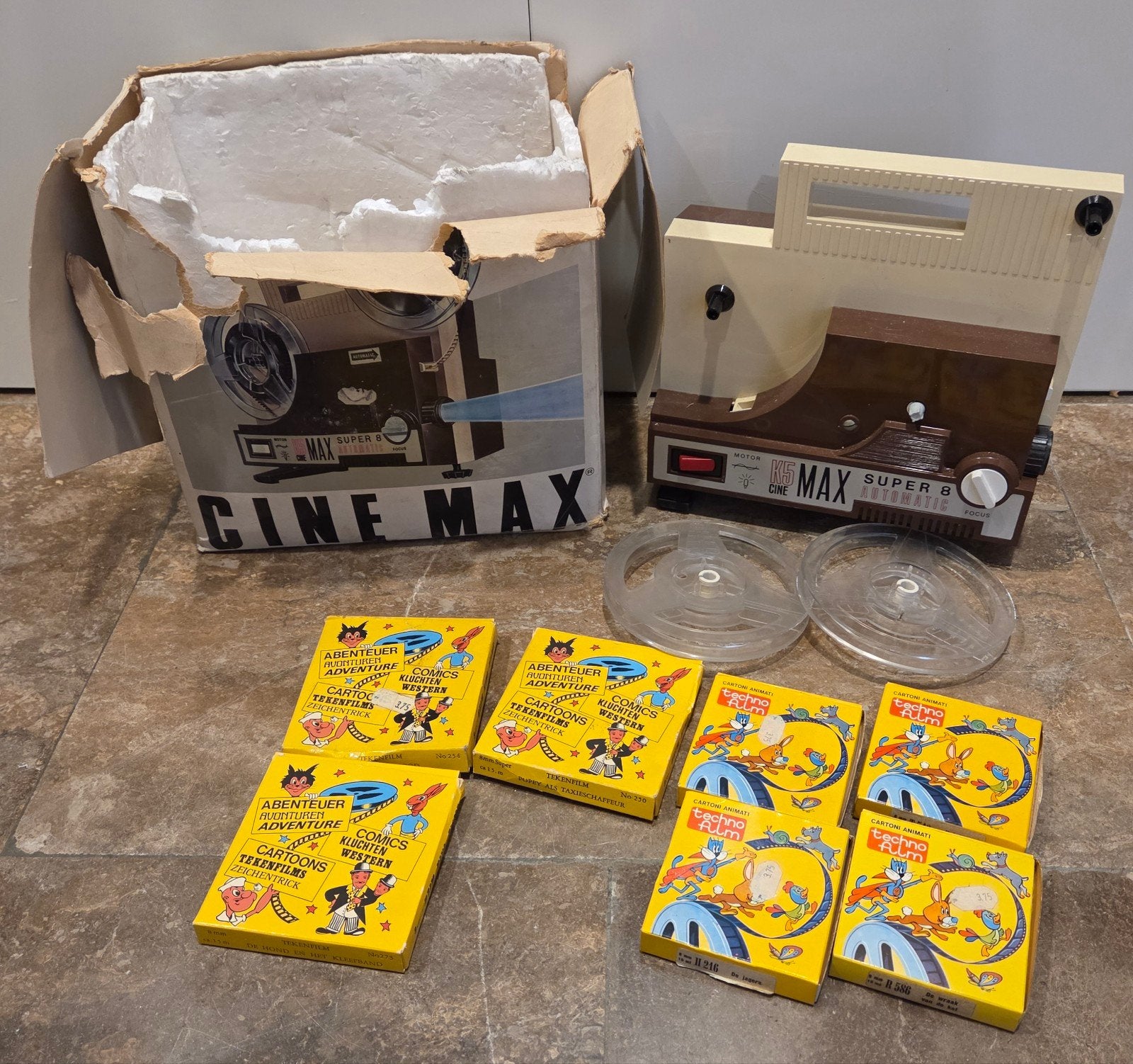 K5 Cinemax super8 filmprojector met 7 tekenfilms, Ophalen of Verzenden, Gebruikt, Film, Overige typen