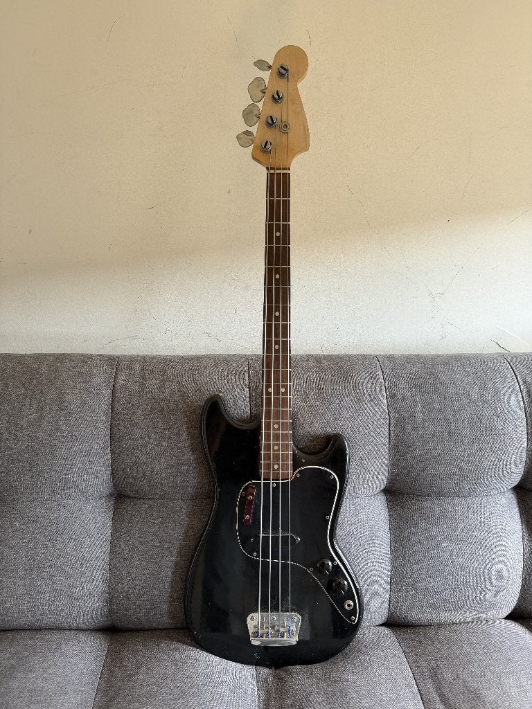 fender musicmaster bas, Ophalen, Gebruikt, Elektrisch