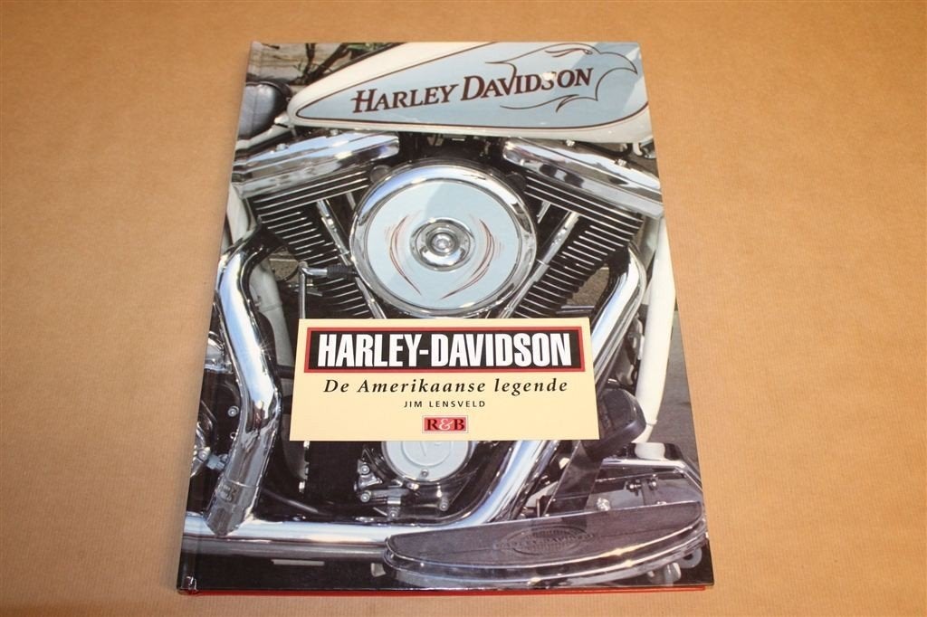 Harley-Davidson — Fotoboek met Technische Informatie, Ophalen of Verzenden, Gelezen