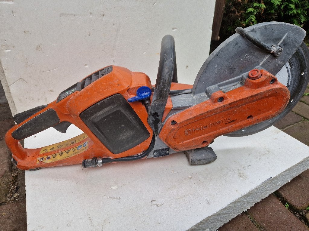 Steenzaag op Accu, Ophalen, Gebruikt, Minder dan 700 watt, Rechte handslijpmachine