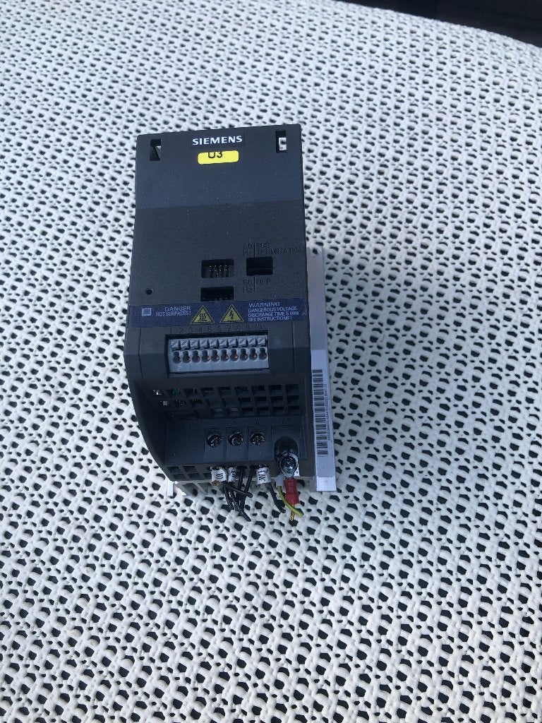 :siemens sinamics G110 ( 6SL 3211-0AB17.5B A1 ) 0,75 kW, Ophalen of Verzenden, Gebruikt