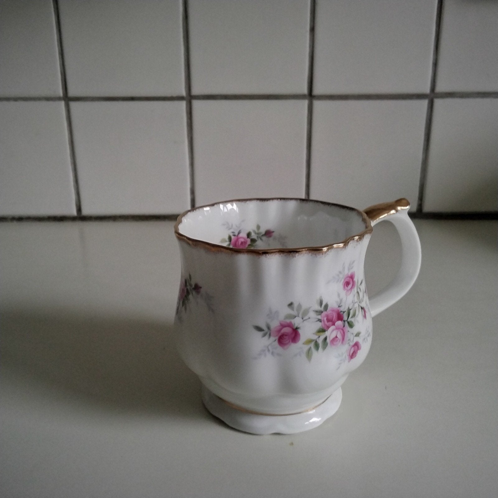 Douwe egberts mok  Elisabethan, Ophalen of Verzenden, Zo goed als nieuw, Overige stijlen, Kop(pen) en/of Schotel(s)