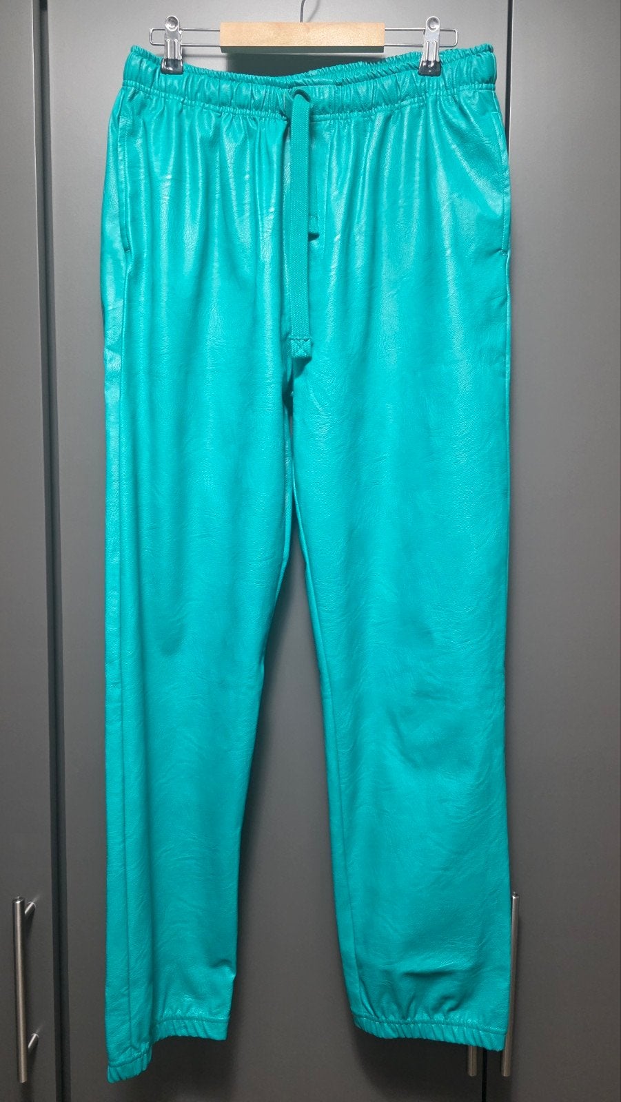 10DAYS Amsterdam Turquoise Faux Leather Broek Maat XL, Kleding | Dames, Overige kleuren, Maat 46/48 (XL) of groter, Ophalen of Verzenden