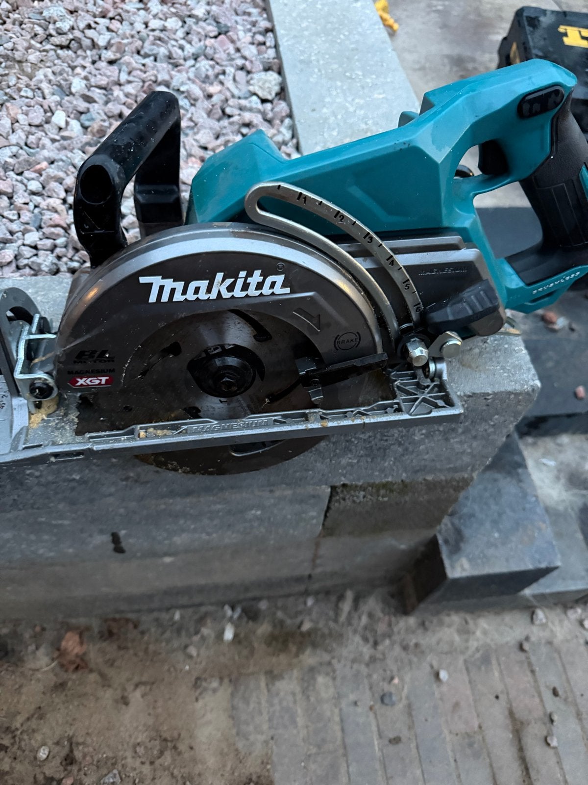 Makita Cirkelzaag 40V RS001G - Zo goed als nieuw