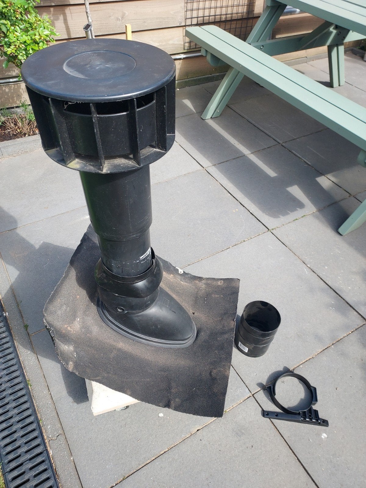 Multivent 131 met dakdoorvoer, dakbeschotbeugel en schaal, Ophalen, Zo goed als nieuw, Ventilator en Afzuiger