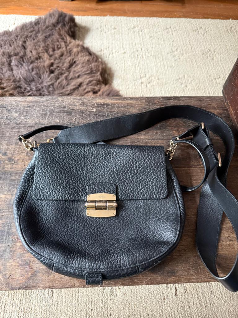 Furla cross body tas. Zwart Leer, Sieraden, Tassen en Uiterlijk, Tassen | Damestassen, Ophalen of Verzenden, Zwart, Schoudertasje
