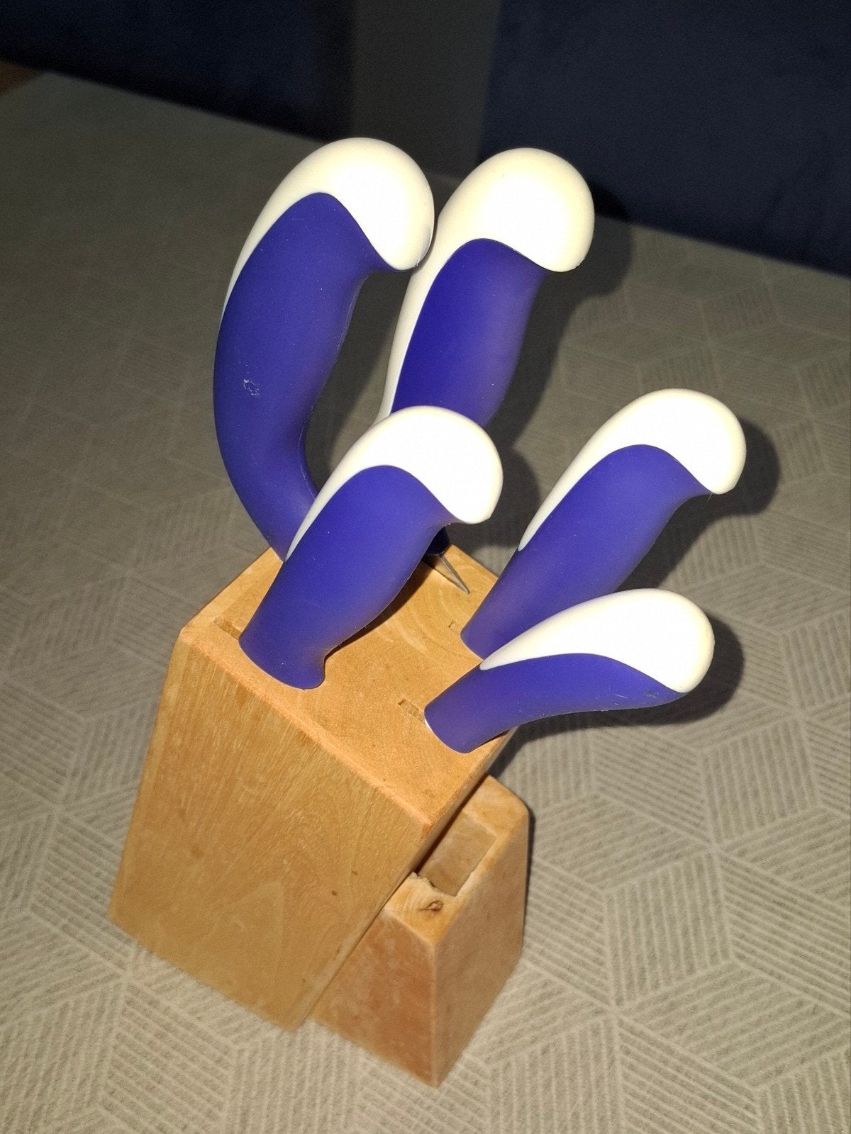 Tupperware Ergonomische Messenset met Blok - 5 Delen, Gebruikt, Los bestek, Ophalen of Verzenden, Rvs of Chroom