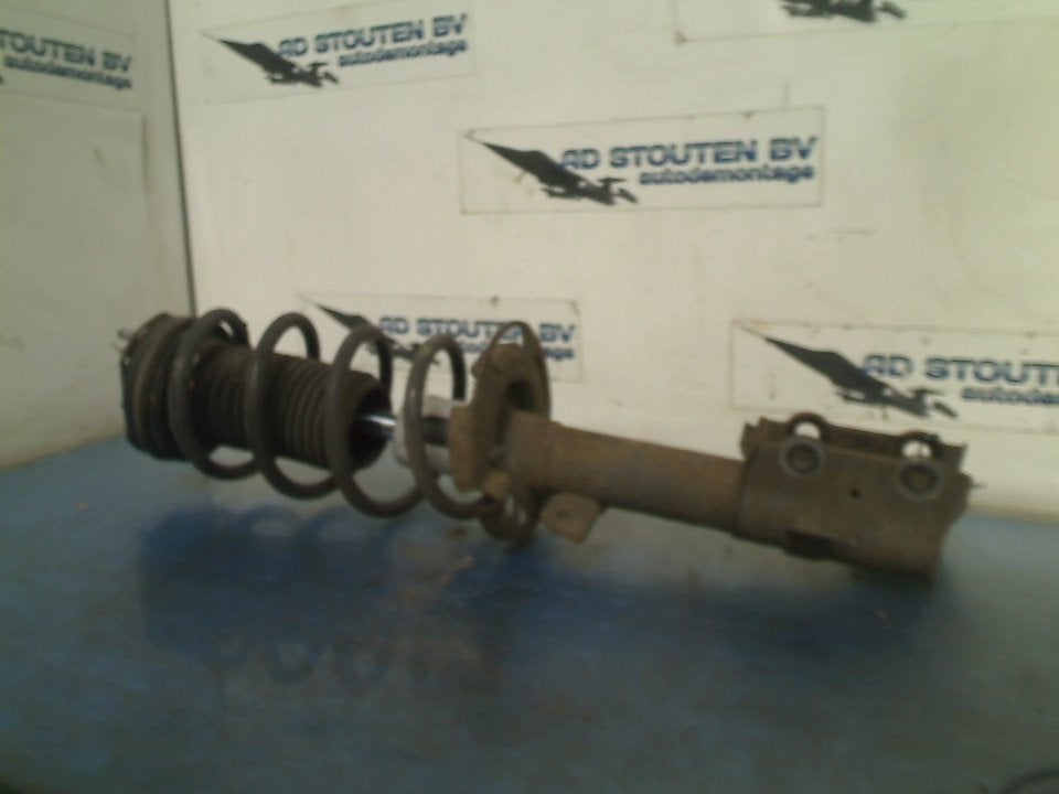 Veerpoot Links Voor Ford Fiesta 6 (JA8) (2010-02/2015-12), Gebruikt, Henry-Ford-Straße  1, Köln 50735, , Duitsland, Ford-Werke GmbH