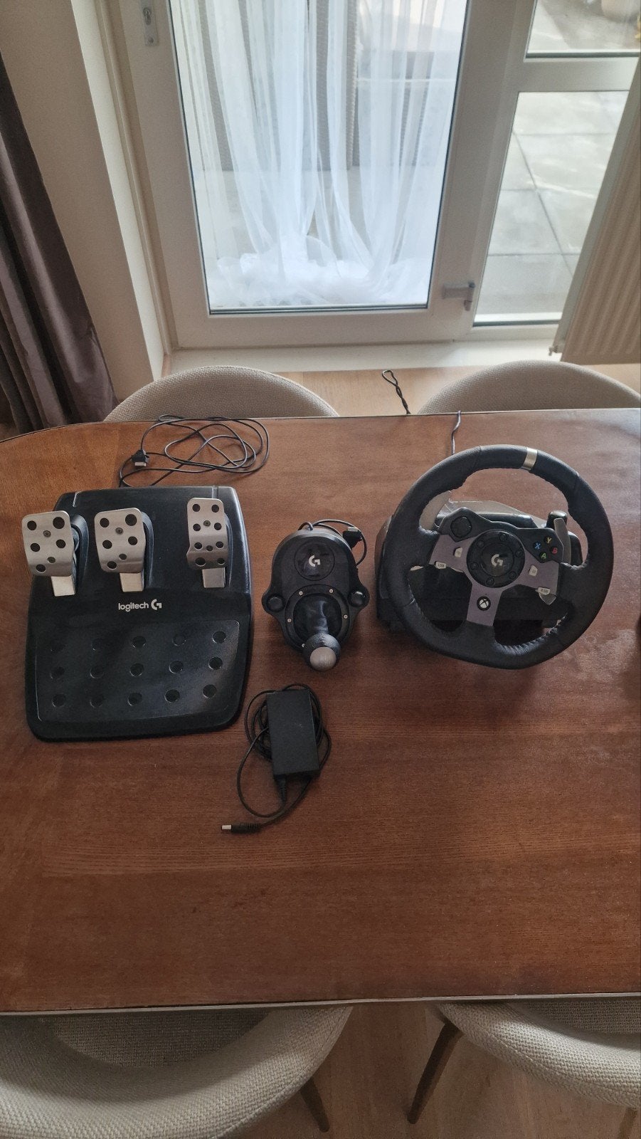 Logitech G920 Driving Force racestuur met pedalen en shifter, Ophalen of Verzenden, Gebruikt
