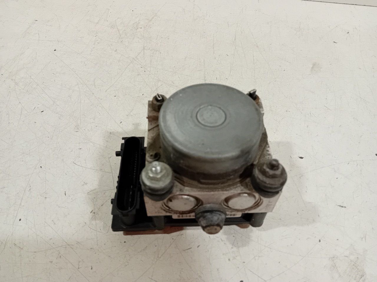 Abs pomp Opel Corsa, Onderdelen@venauto.nl, Van der Ven Autorecycling B.V., Gebruikt, Ettenseweg 76, 4706 PB Roosendaal, The Netherlands