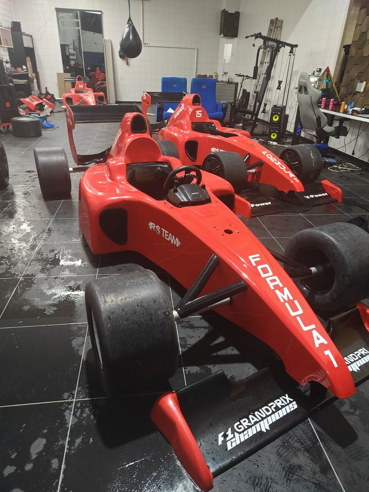 F1 formule, Ophalen, Zo goed als nieuw, Auto