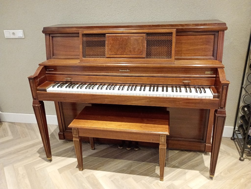 Gratis af te halen: houten Baldwin piano met kruk, Ophalen, Gebruikt, Bruin, Piano