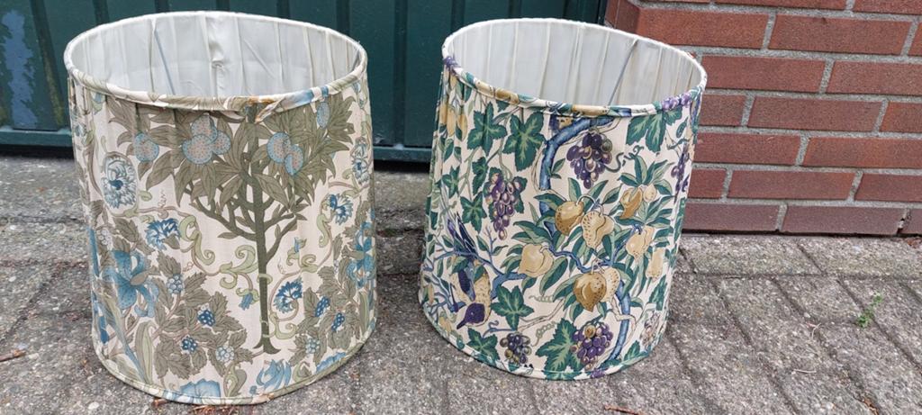 Grote vintage lampenkappen, Huis en Inrichting, Lampen | Lampenkappen, Ophalen of Verzenden, Gebruikt, Rond