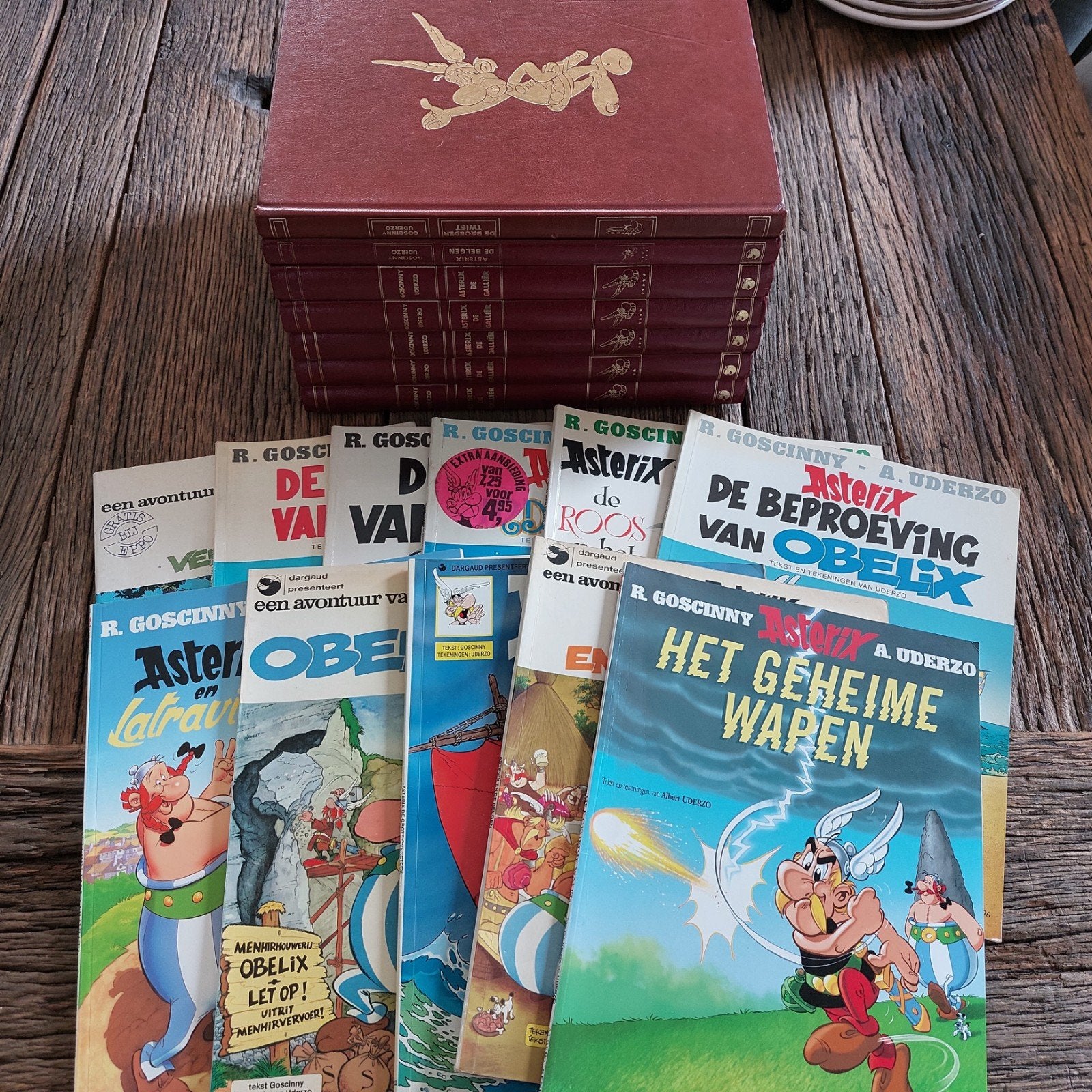 Asterix en Obelix veel, Meerdere stripboeken, Ophalen of Verzenden, Gelezen