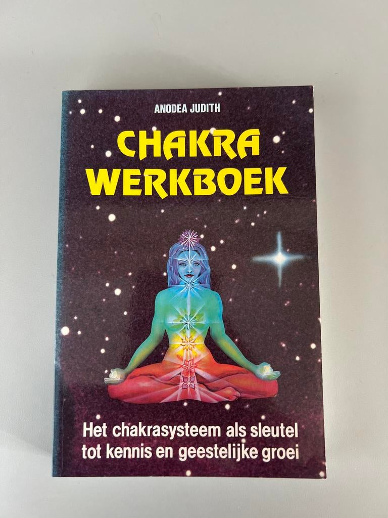 Chakra Werkboek: Sleutel tot kennis en geestelijke groei, Ophalen of Verzenden, Zo goed als nieuw, Spiritualiteit algemeen, Instructieboek