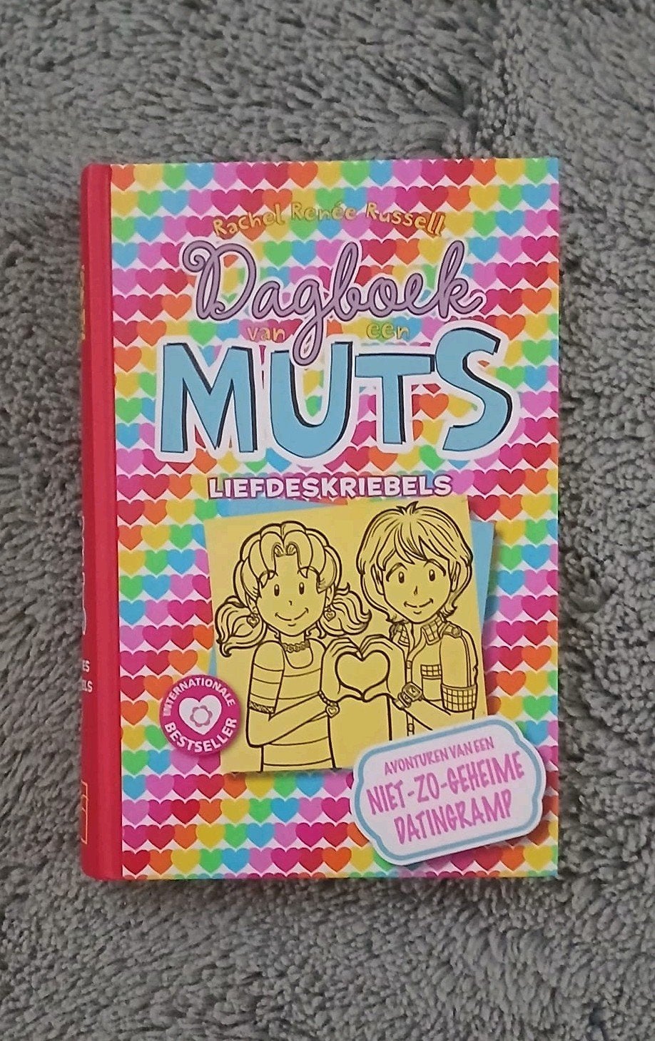 Dagboek van een Muts - Liefdeskriebels (deel 12), Ophalen of Verzenden, Zo goed als nieuw, Rachel Renée Russell, Fictie algemeen