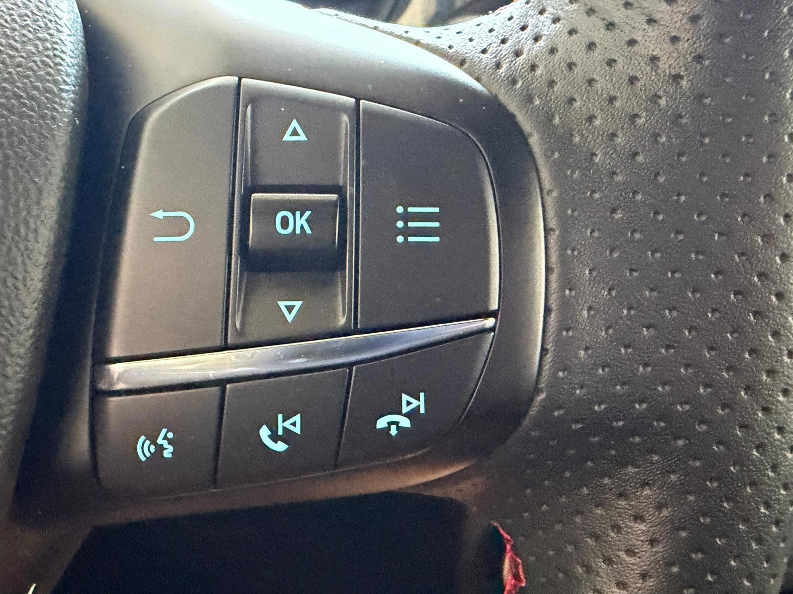 Foto 12 van Ford Fiesta 1.0 EcoBoost ST-Line X 140PK CARPLAY
