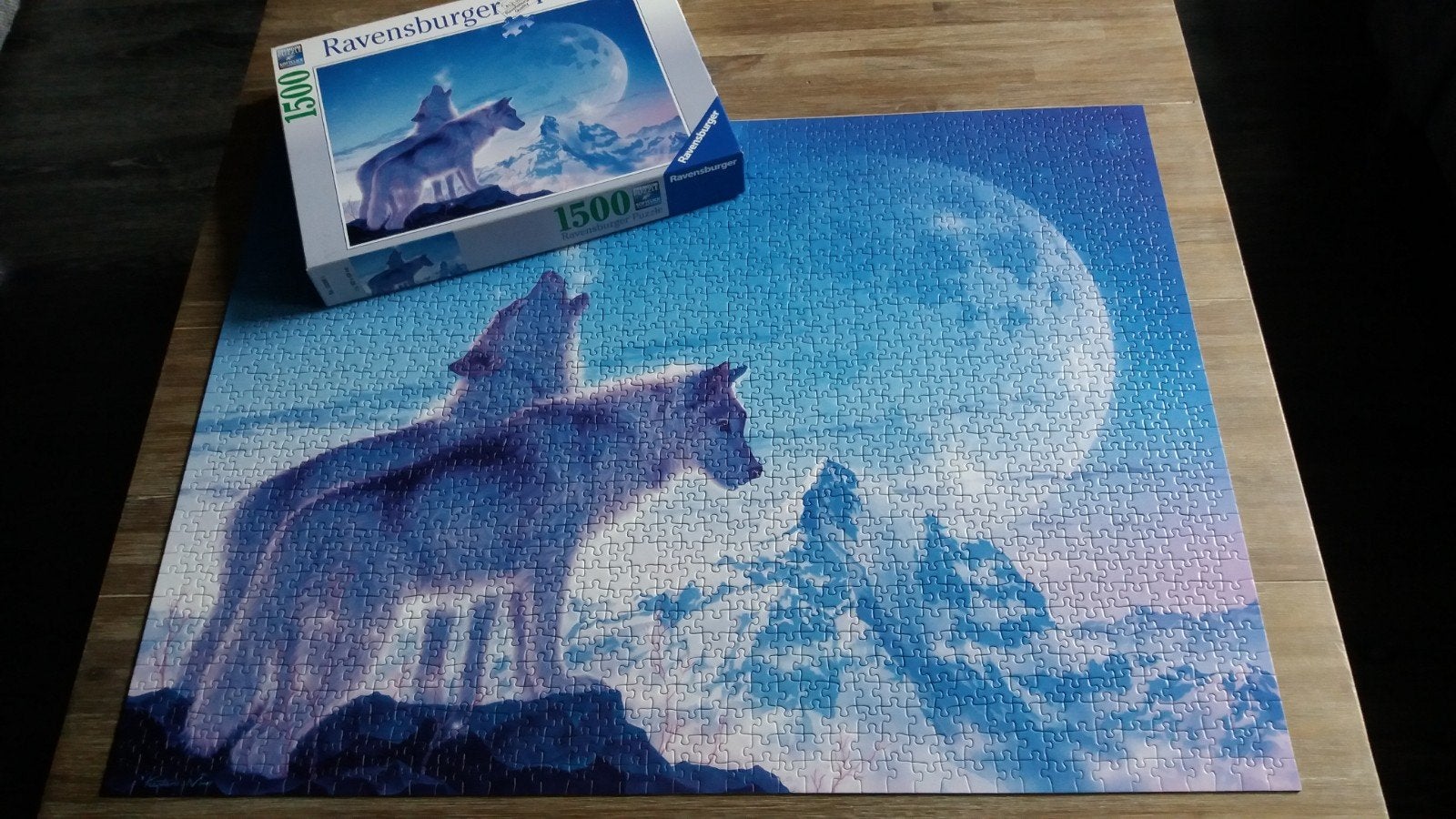 Ravensburger puzzel  1500 stukjes   huilende wolven

Op te h, Ophalen, 500 t/m 1500 stukjes, Zo goed als nieuw