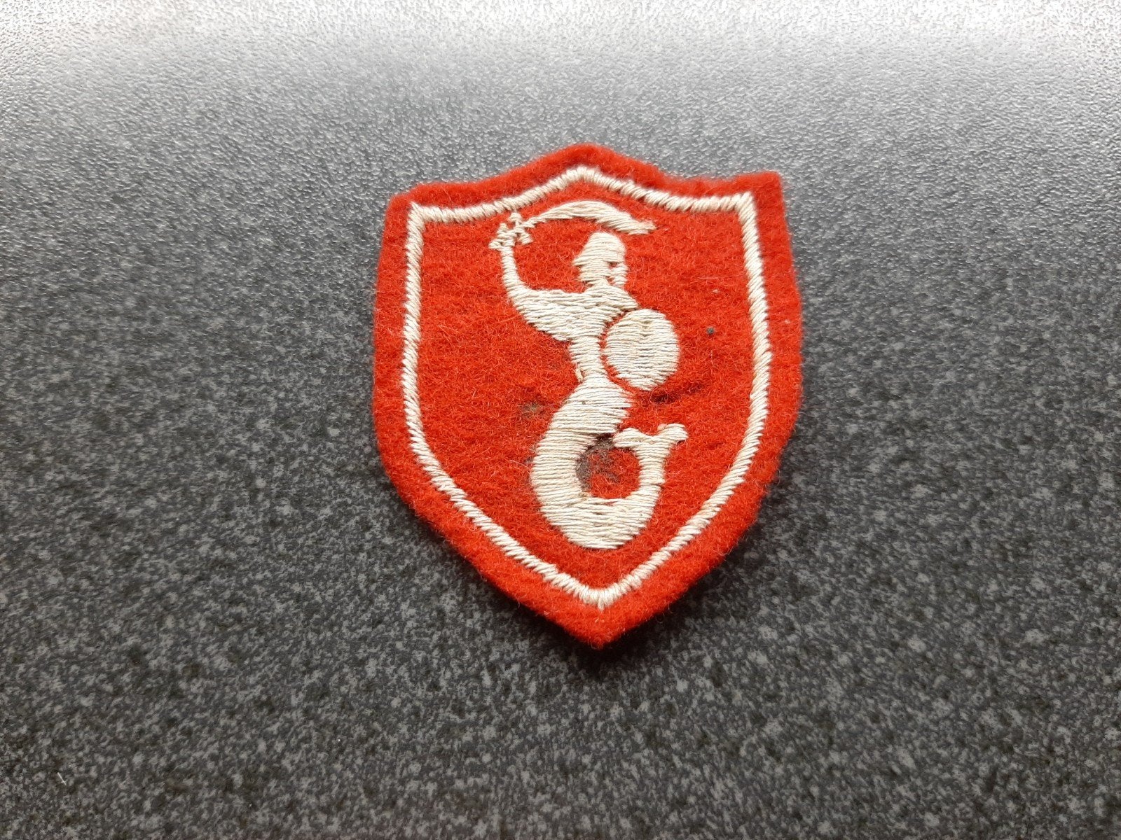 Polen WWII   - Polish   2nd Corps  -  50 x 40 mm., Verzamelen, Ophalen of Verzenden, Landmacht, Embleem of Badge