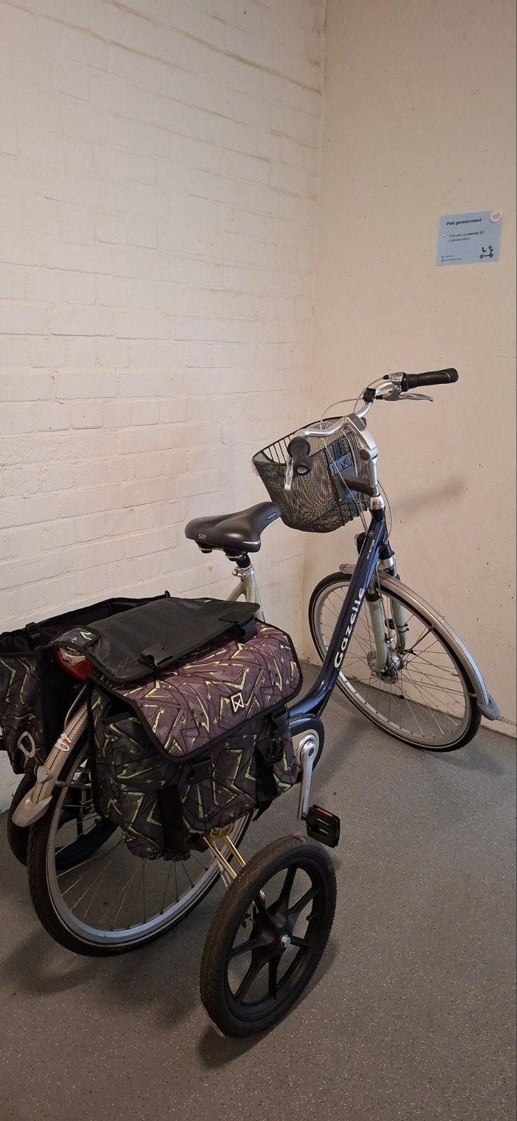 aangeboden goede Gazelle damesfiets met Swinging Wheels, Fietsen en Brommers, Ophalen, Gebruikt, Gazelle