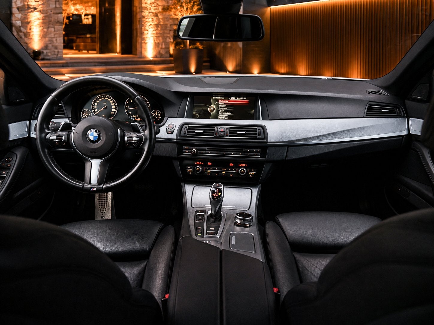 BMW 5 Serie Touring M550d xDrive High Exe. l Head-Up l Elek., Auto's, Automaat, Gebruikt, 2993 cc, Leder
