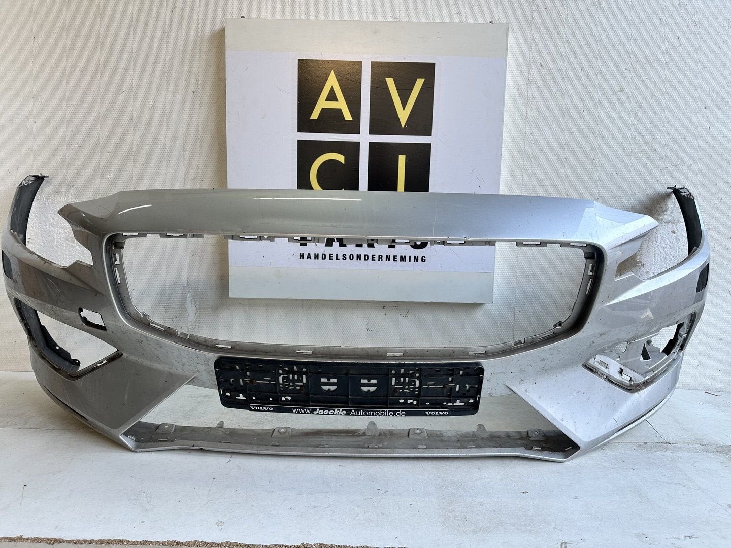 Volvo V60 II S60 III voorbumper bumper 31690589, Auto-onderdelen, Carrosserie en Plaatwerk, Bumper, Volvo, Voor, Gebruikt, Ophalen of Verzenden