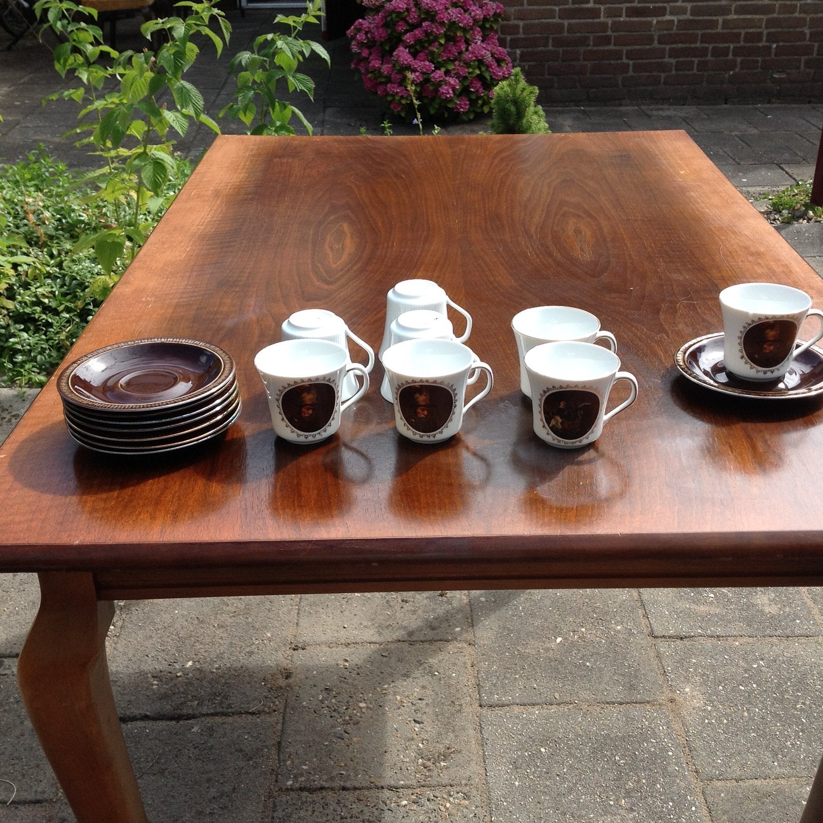 Kop en schotel rembrandt, Huis en Inrichting, Keuken | Servies, Overige materialen, Gebruikt, Overige merken, Ophalen of Verzenden