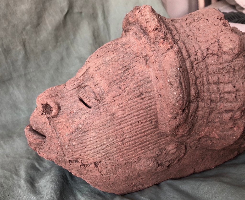 Yoruba terracotta hoofd. Ife ?, Steen/keramiek, Afrika, Handgemaakt, Ophalen of Verzenden