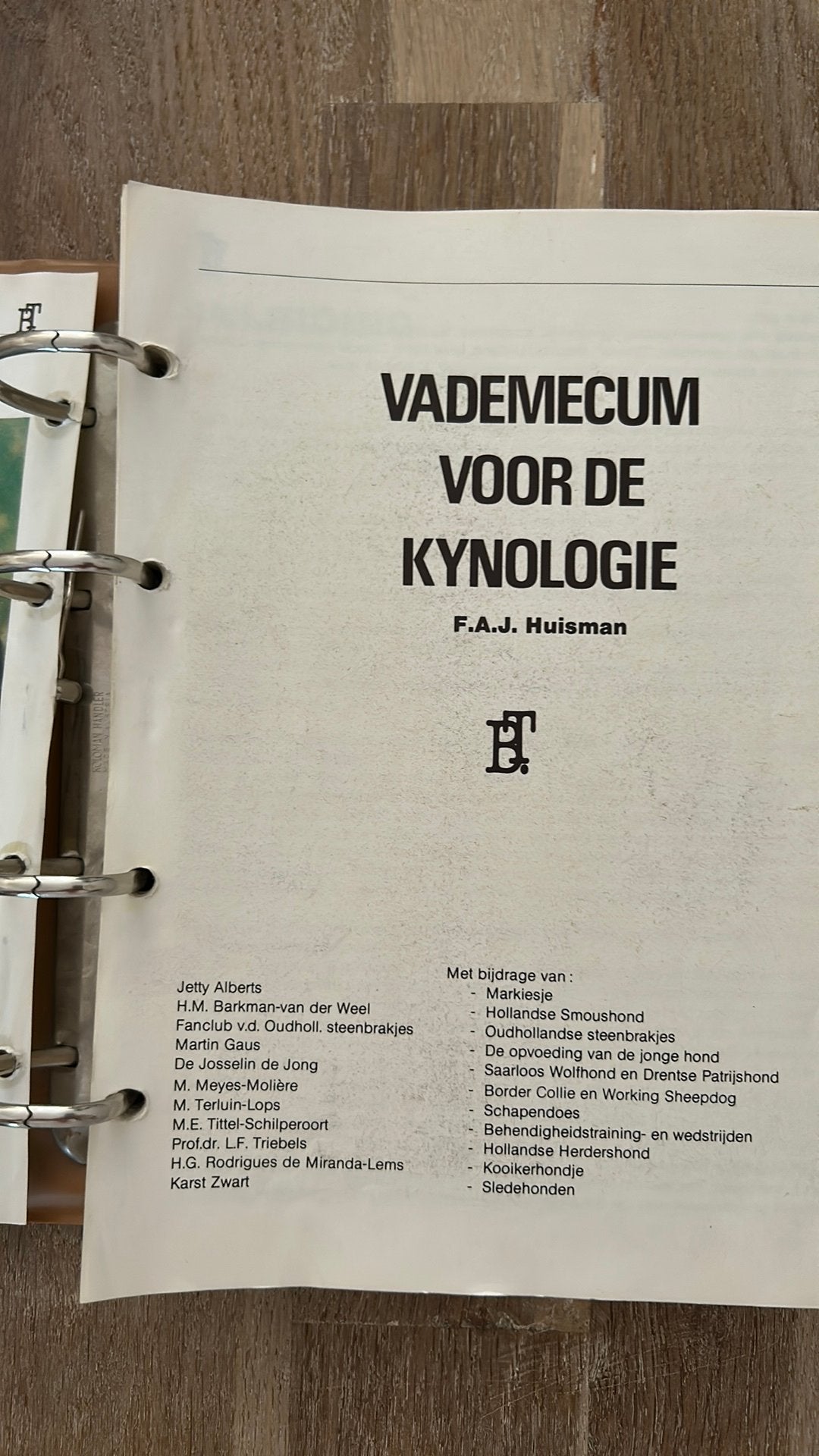 Vademecum voor de kynologie, Ophalen of Verzenden, Gelezen, Honden