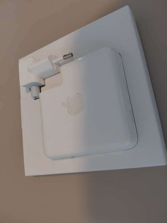 Apple 67W USB-C Power Adapter EU stekker, Ophalen of Verzenden, Gebruikt