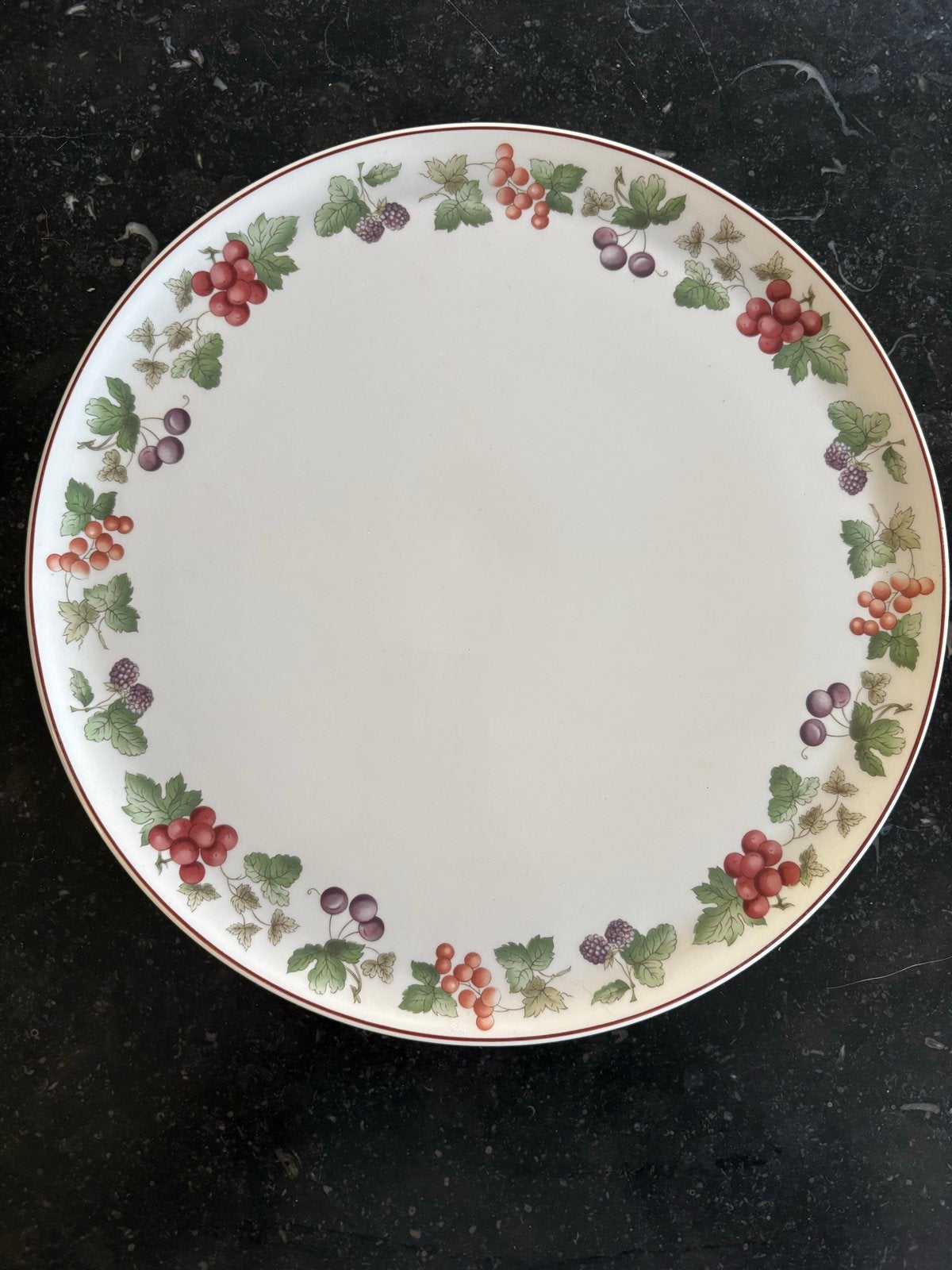 Wedgwood Queen's Ware Provence Serveerschaal, Ophalen, Klassiek, Nieuw, Schaal of Schalen