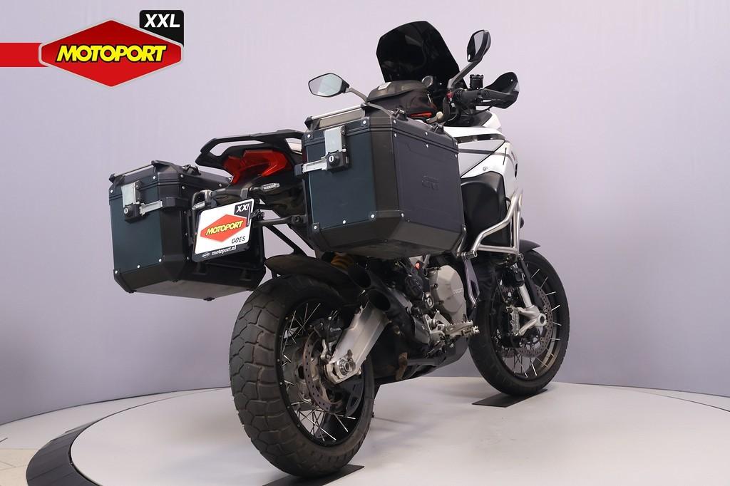 Ducati MULTISTRADA 1200 ENDURO (bj 2017), Ducati North Europe B.V., Bedrijf, Toermotor, Maanweg 174
2516 AB  Den Haag, NL