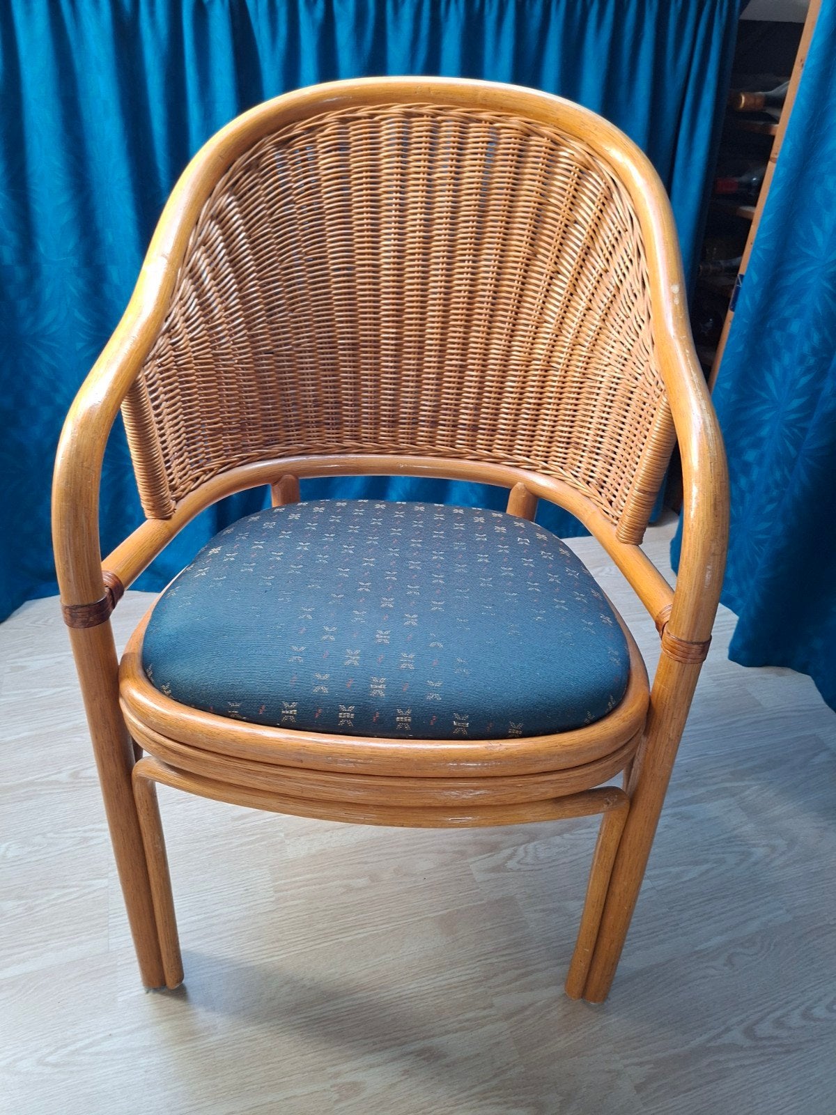 Beklede rotanstoel, Ophalen, Blauw, Stof, Eén