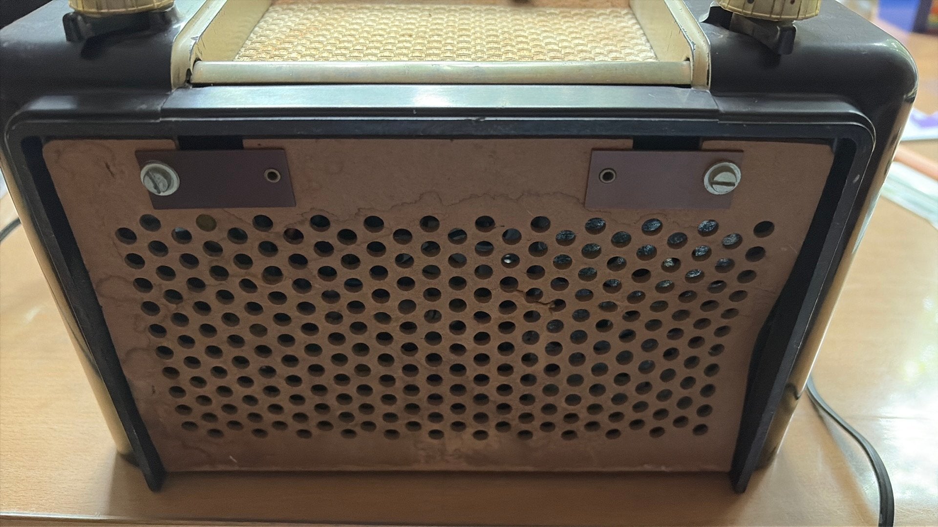 Vintage Philips buizenradio - Made in Holland, Antiek en Kunst, Ophalen