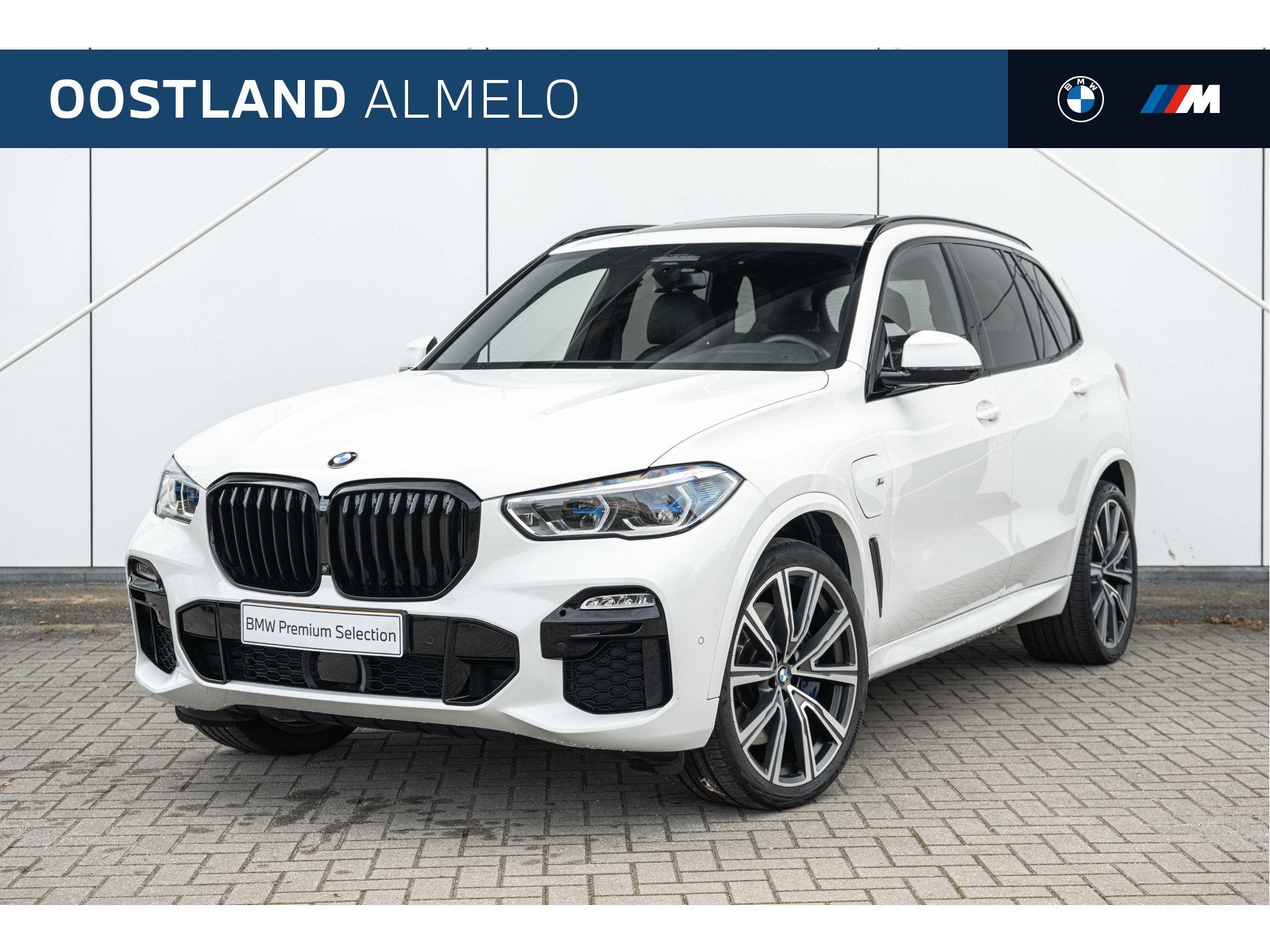 BMW X5 xDrive45e High Executive M Sport Automaat / Panoramad, Dealer onderhouden, Gebruikt, 394 pk, Met garantie (alle)