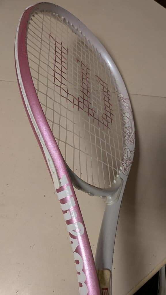 Wilson Hope Edition – Stijlvol, Lichtgewicht & Comfortabel, Sport en Fitness, Tennis, Gebruikt, L1, Ophalen of Verzenden, Wilson