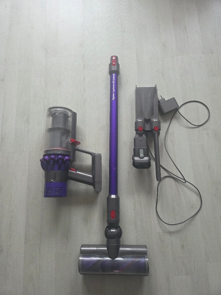 Dyson V10 Steelstofzuiger, Ophalen, Dyson, Niet werkend, Geschikt voor tapijt