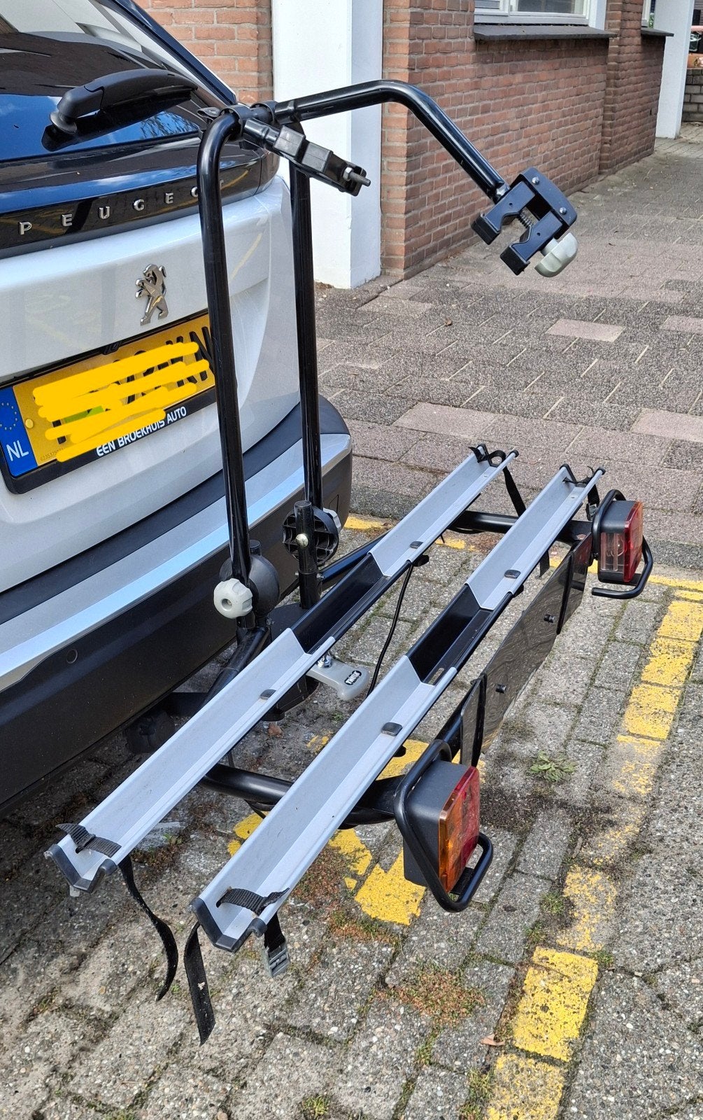 Prima Thule Bike On fietsdrager met 7-polige stekker, Auto diversen, Ophalen, 2 fietsen, Gebruikt, Trekhaakdrager