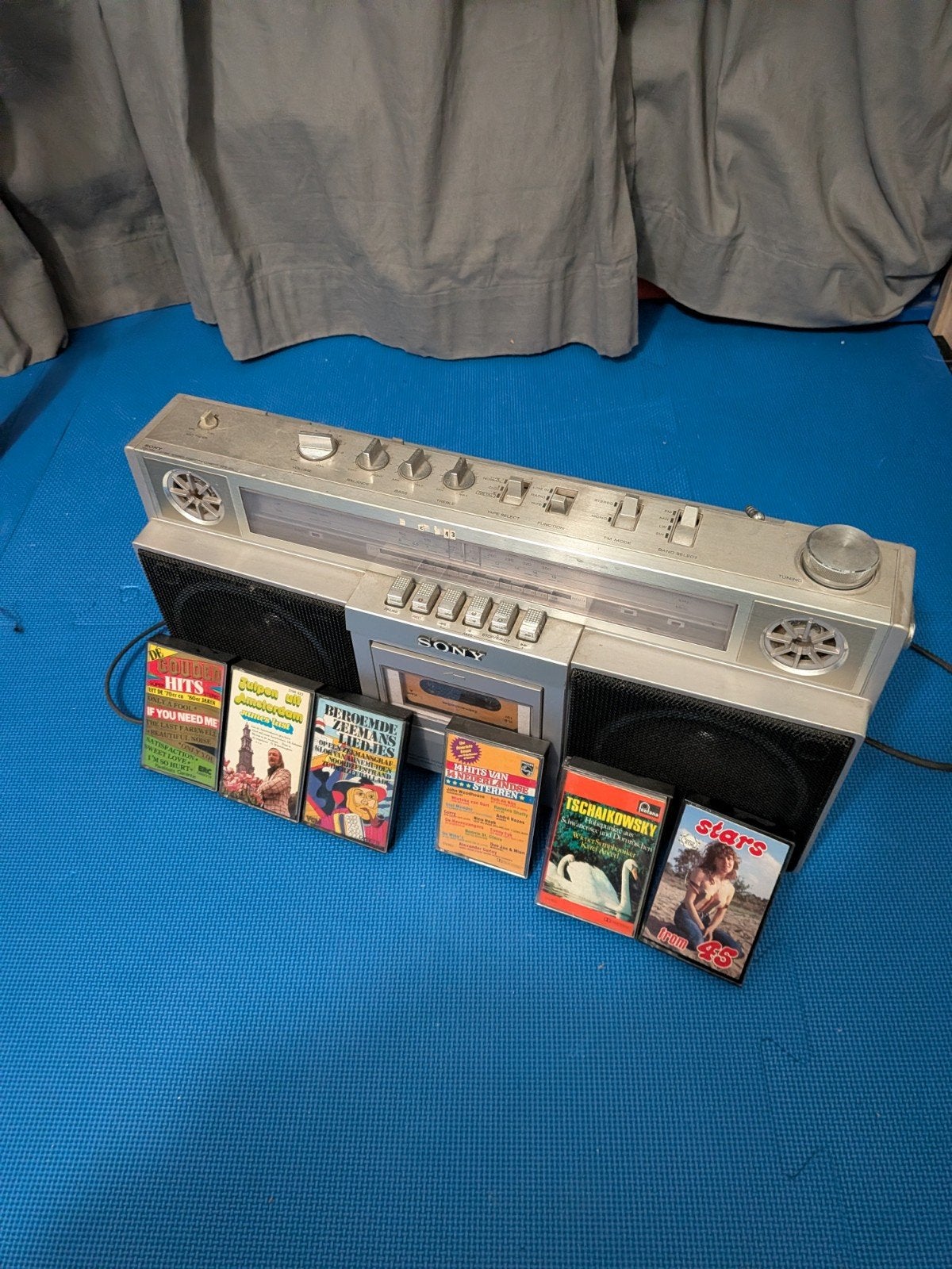 Prachtige Vintage Sony CFS-81S Boombox Radio Cassetterecorde, Ophalen, Enkel, Sony, Tape counter