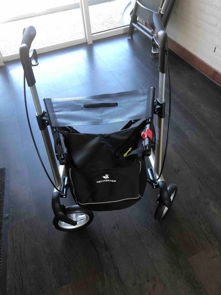 Rollator Merk Server lichtgewicht, Ophalen, Lichtgewicht, Zo goed als nieuw