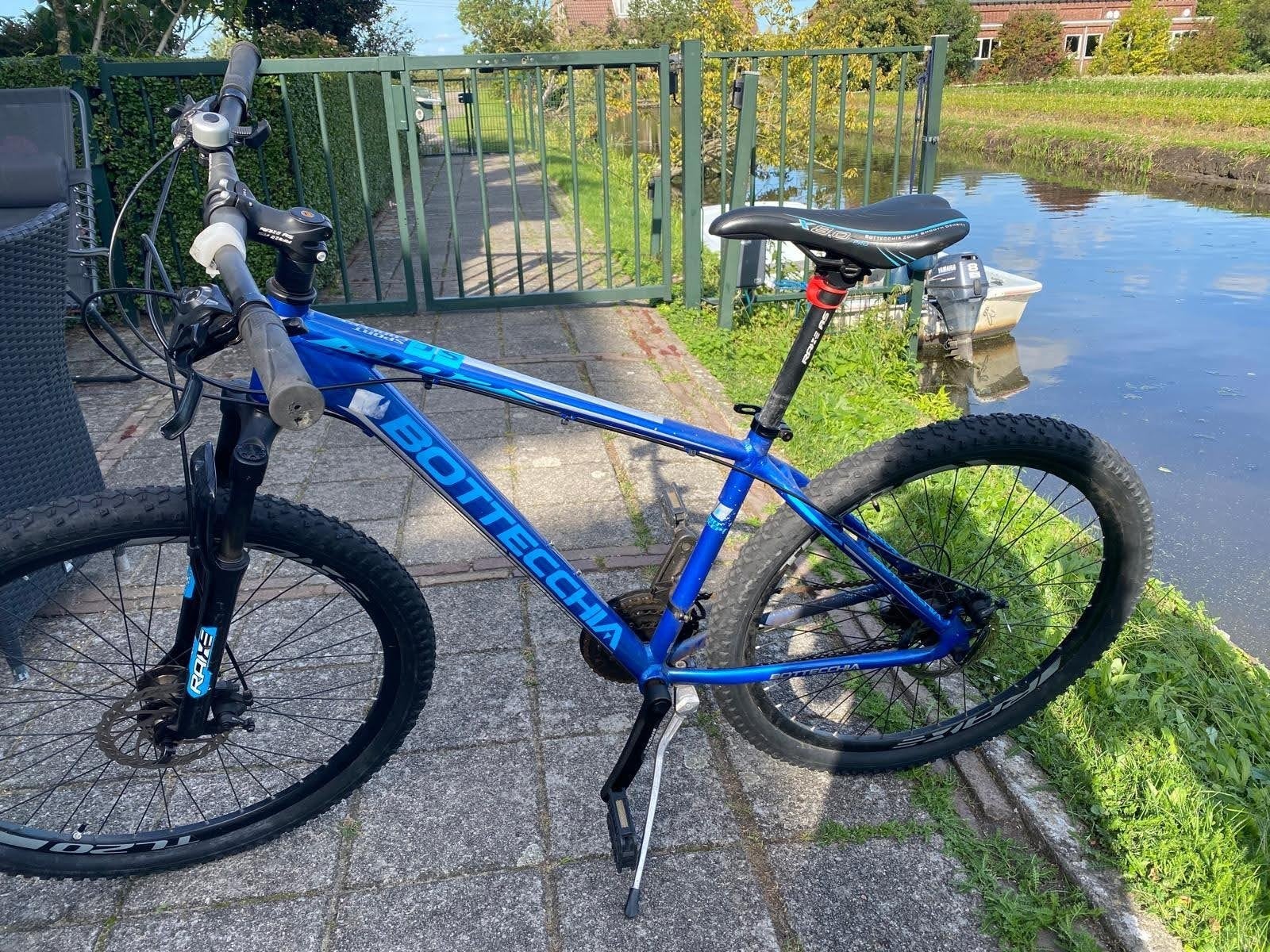 Bottecchia Sport Concept MOUNTAINBIKE, blauw z.g.a.n., Zo goed als nieuw, Ophalen, Overige merken, Heren