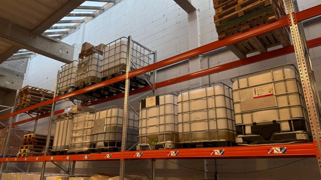 IBC Containers - Diverse Maten en Condities, Kunststof, Gebruikt, Met kraantje, 150 liter of meer
