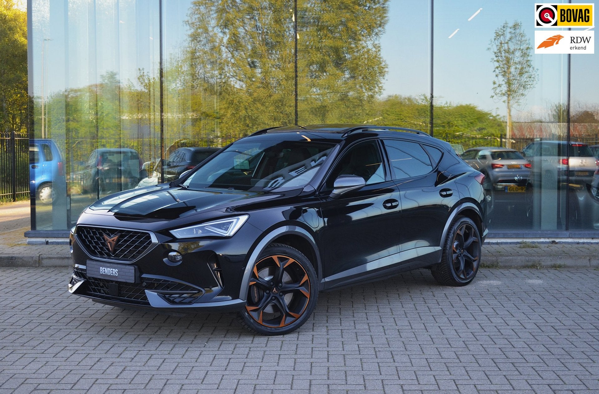 CUPRA Formentor 1.4 e-Hybrid VZ Performance | Pano | Trekhaa, Auto's, Cupra, Gebruikt, Zwart, 4 cilinders, Formentor