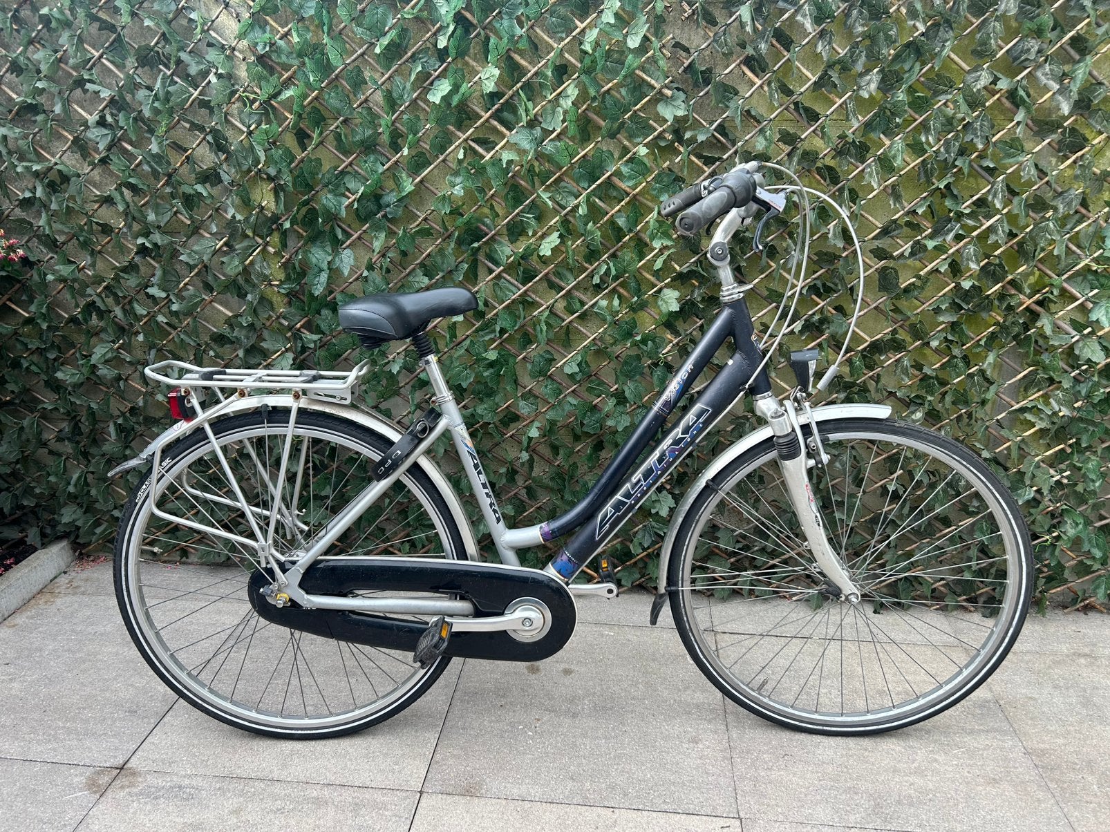 Prima damesfiets, Fietsen en Brommers, Fietsen | Dames | Damesfietsen, 53 tot 56 cm, Ophalen of Verzenden, Zo goed als nieuw, Overige merken