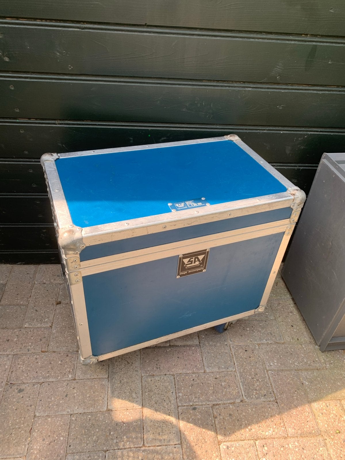 SA Flightcase op wielen - Sterke stageaccompany kist, Ophalen of Verzenden, Gebruikt, Overige instrumenten, Flightcase